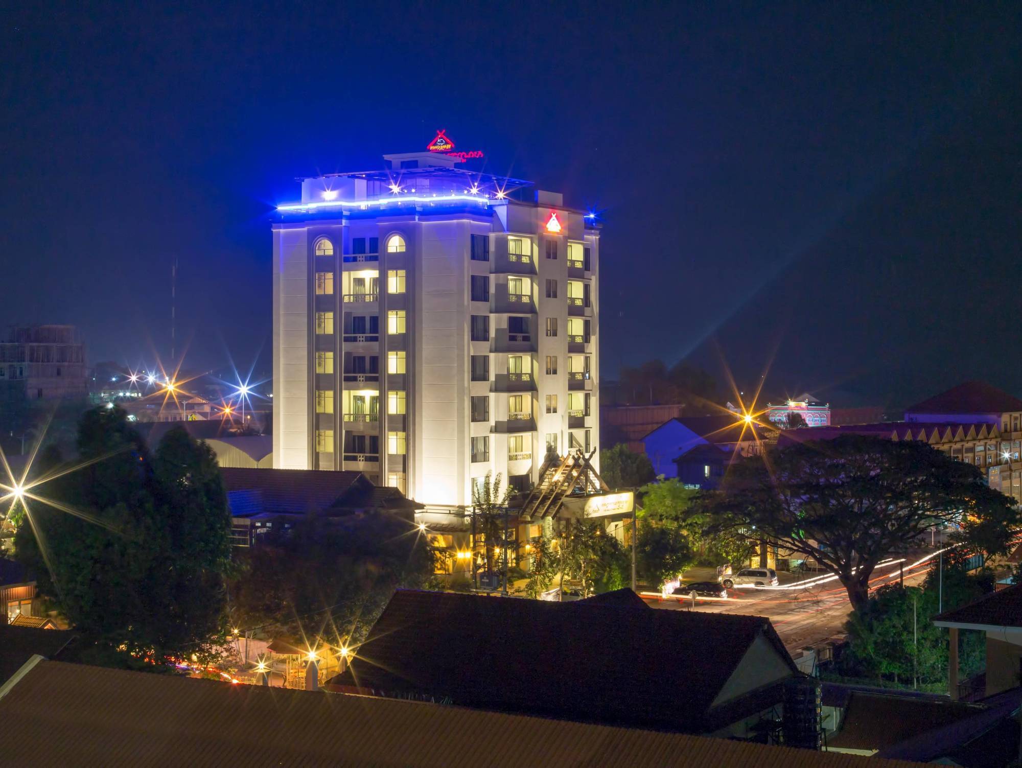 Yeak Loam Hotel Banlung Экстерьер фото